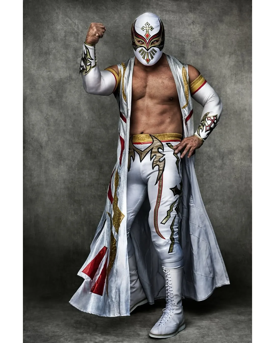 Luchador in white and gold
